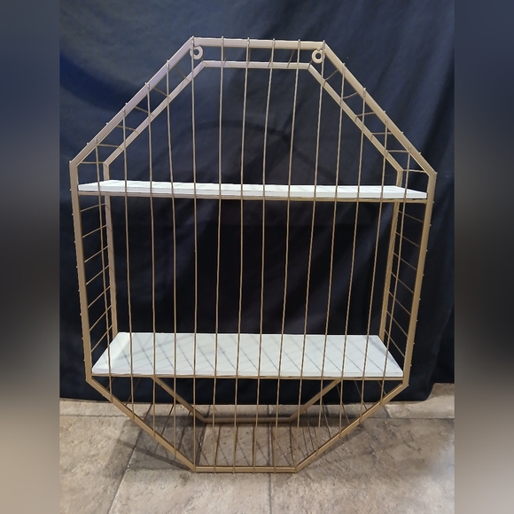 JT Rose Octogon Gold Toned and White Wall Shelf - Picture 2 of 3